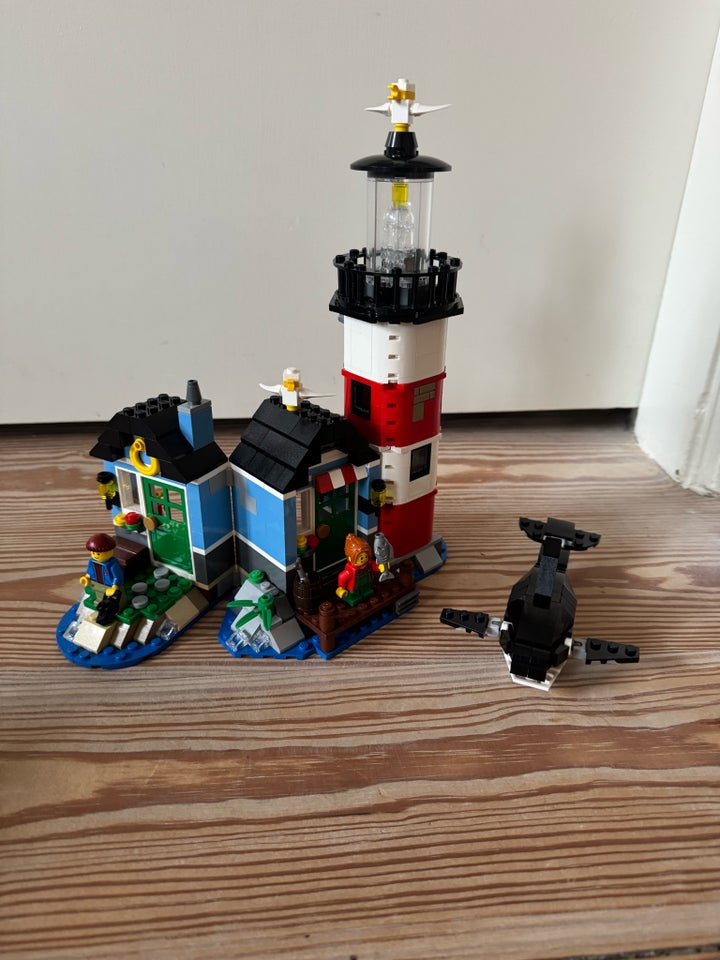 Lego Creator, Fyrtårn og hus - 31051