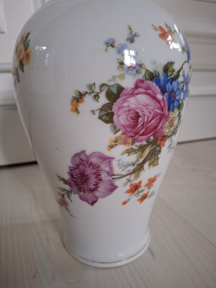 Porcelæn, Vase