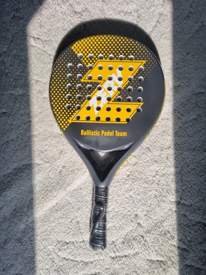 Padel bat Zerv