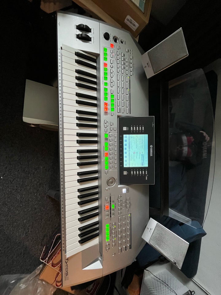 Stageorgel, Yamaha Tyros 2