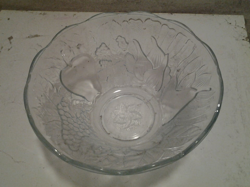 Glas Punchbowle