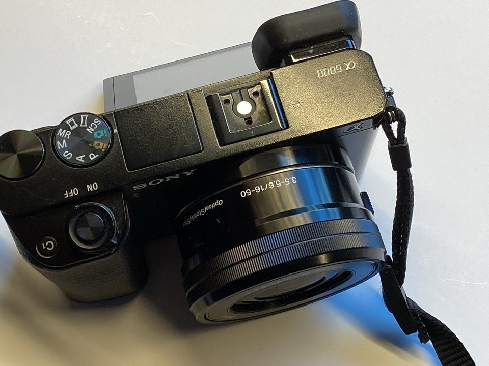 Sony, a6000, 24Mp megapixels