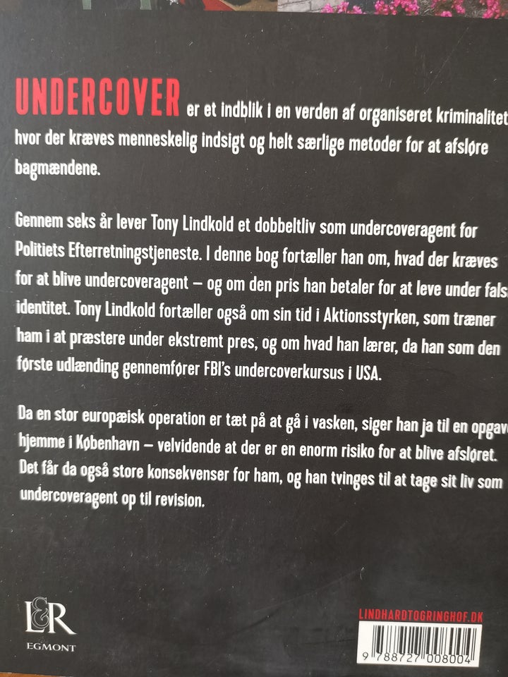 UNDERCOVER MIT DOBBELTLIV SOM