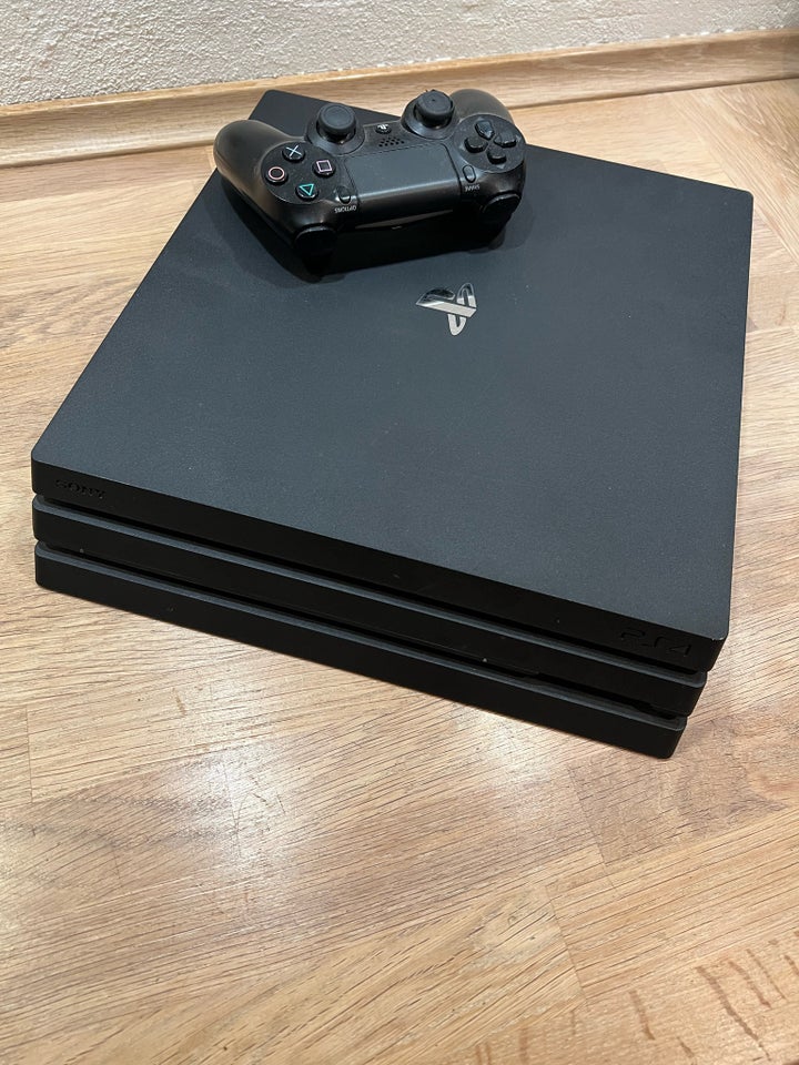 Playstation 4 Pro, Playstation 4