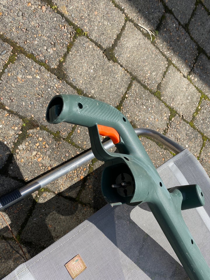 Græstrimmer Black and Decker gl