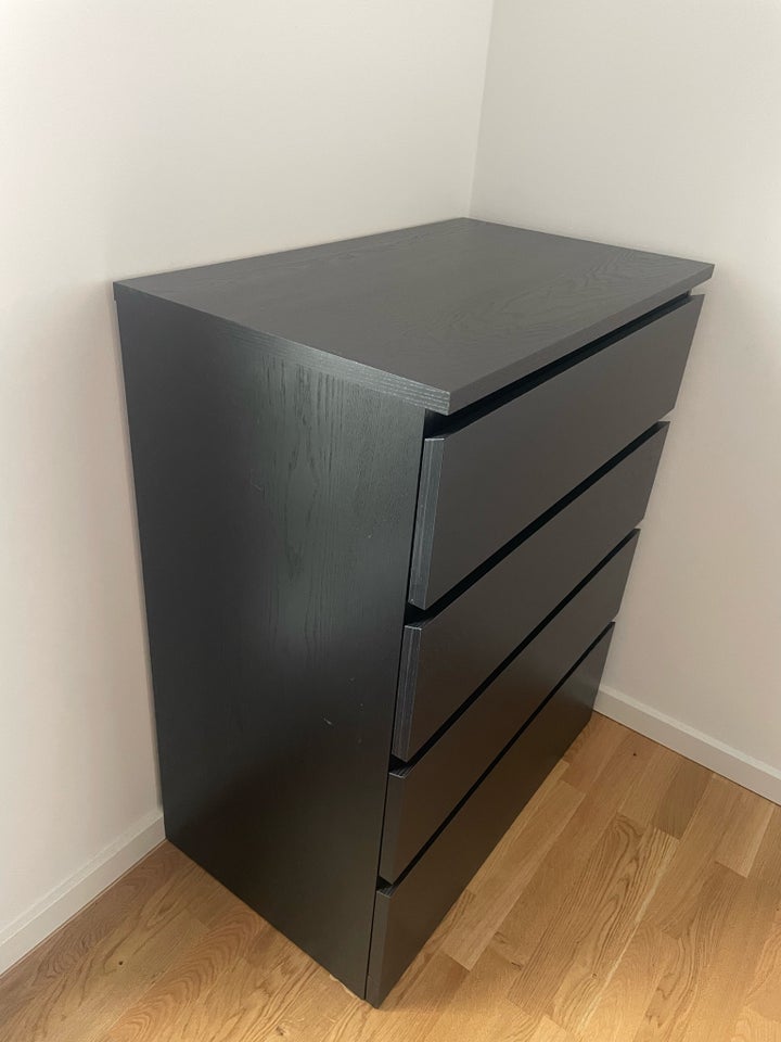 Malm kommode, Ikea