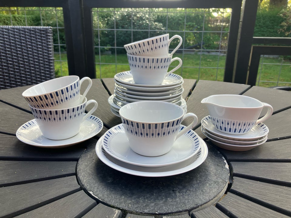 Porcelæn, Kaffekopper , Lyngby