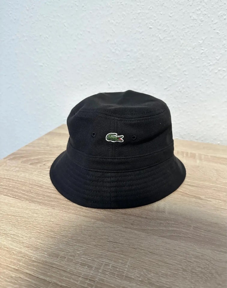 Hat, Lacoste, str. L