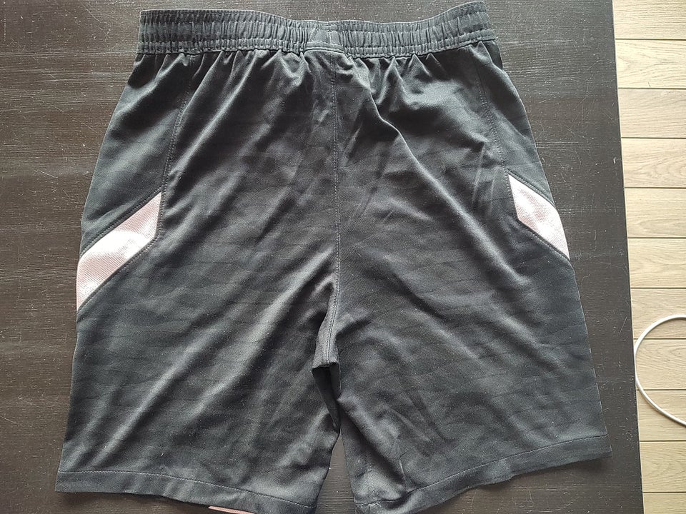 Shorts Paris Nike