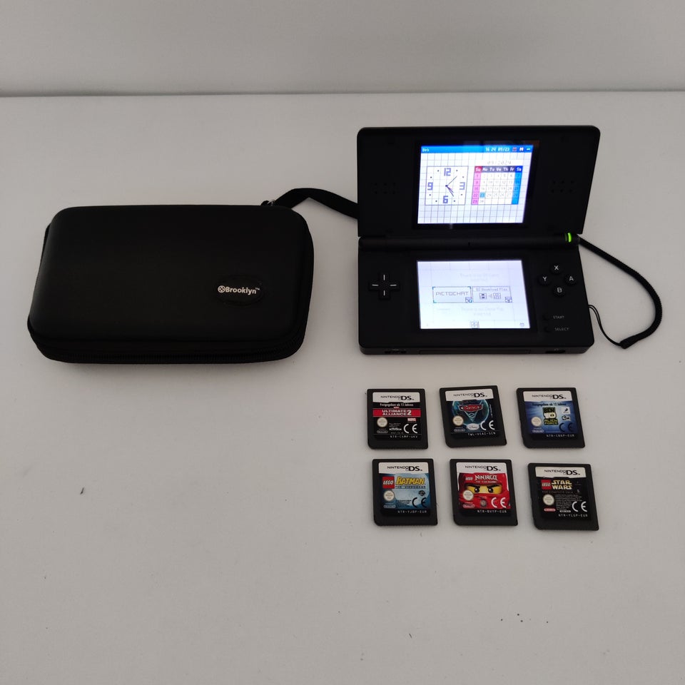 Nintendo DS Lite