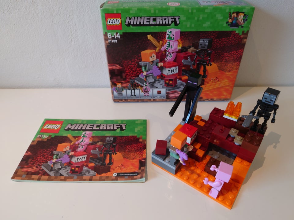 Lego Minecraft, 21139