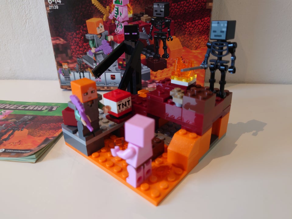 Lego Minecraft, 21139