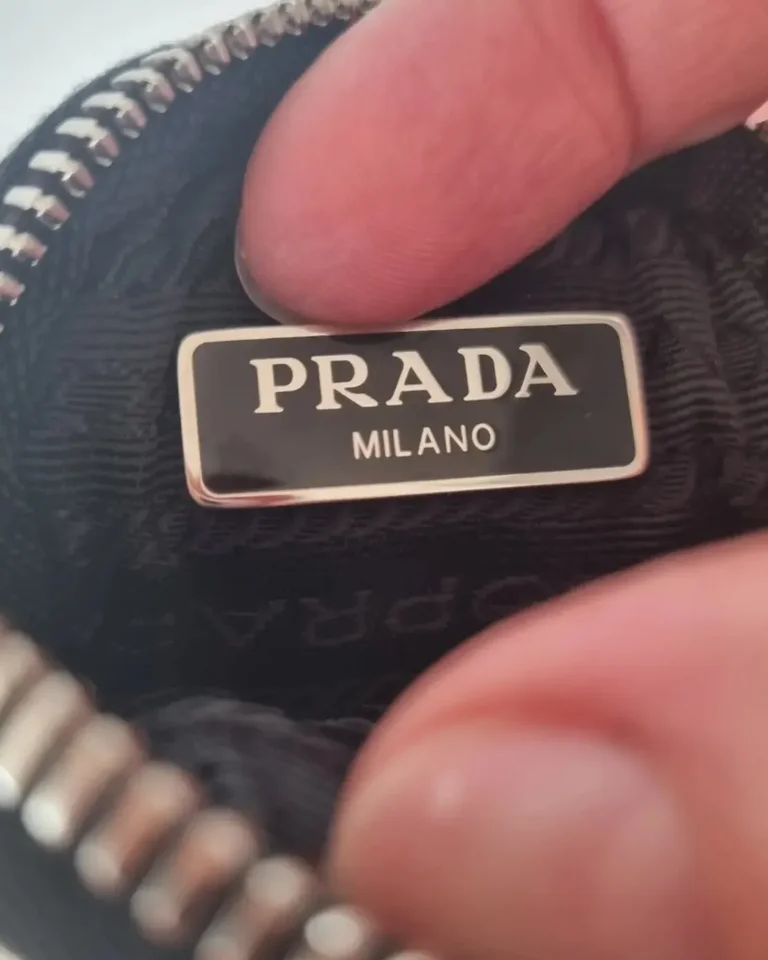 Pung, Prada