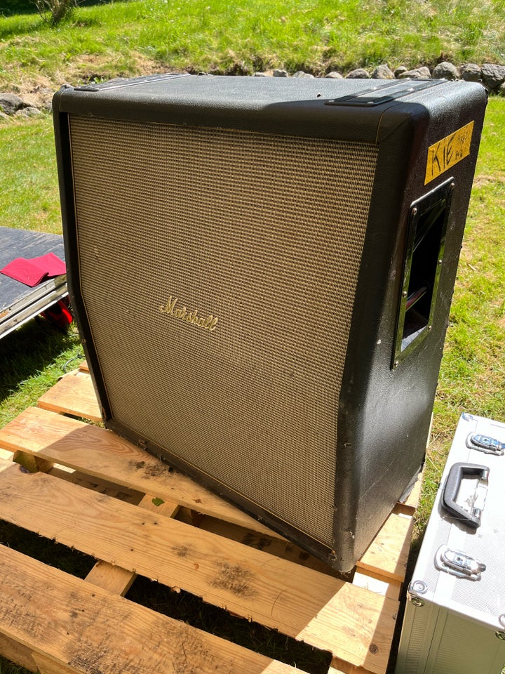 Guitarkabinet, Marshall 1960TV