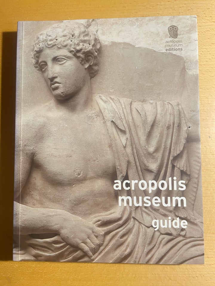 acropolis museum guide emne: