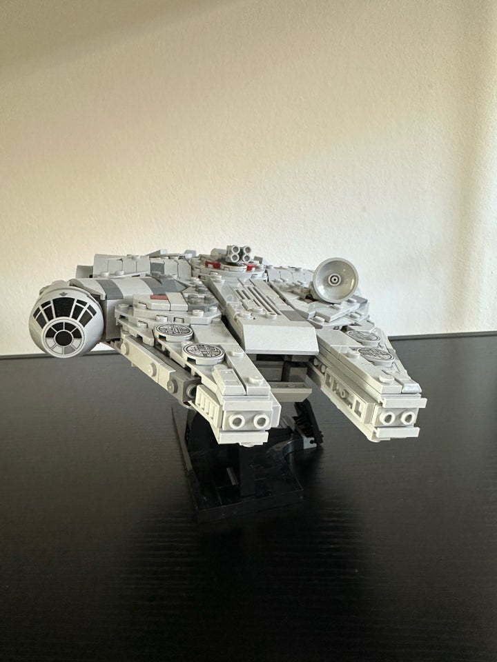 Lego Star Wars, Millennium Fallon