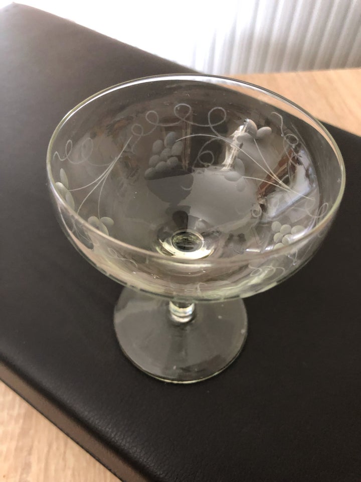 Glas Likør- eller champagne glas