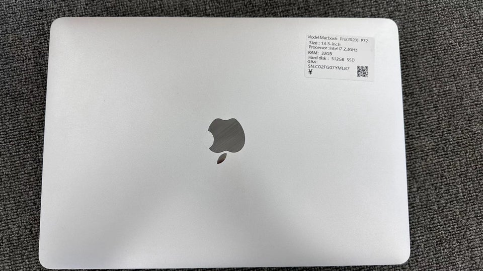 MacBook Pro 2251 I7 GHz