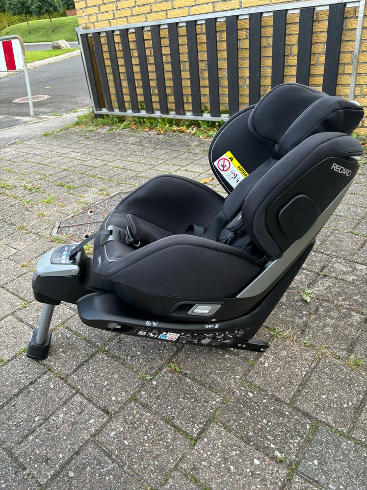 Autostol, Recaro Hero Salia zero 1