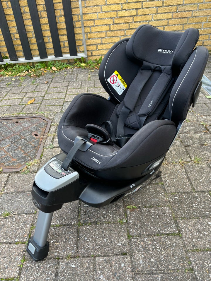 Autostol, Recaro Hero Salia zero 1