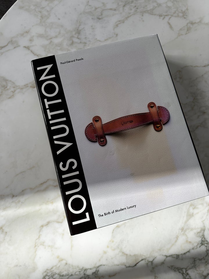 Coffee table book, Louis Vuitton