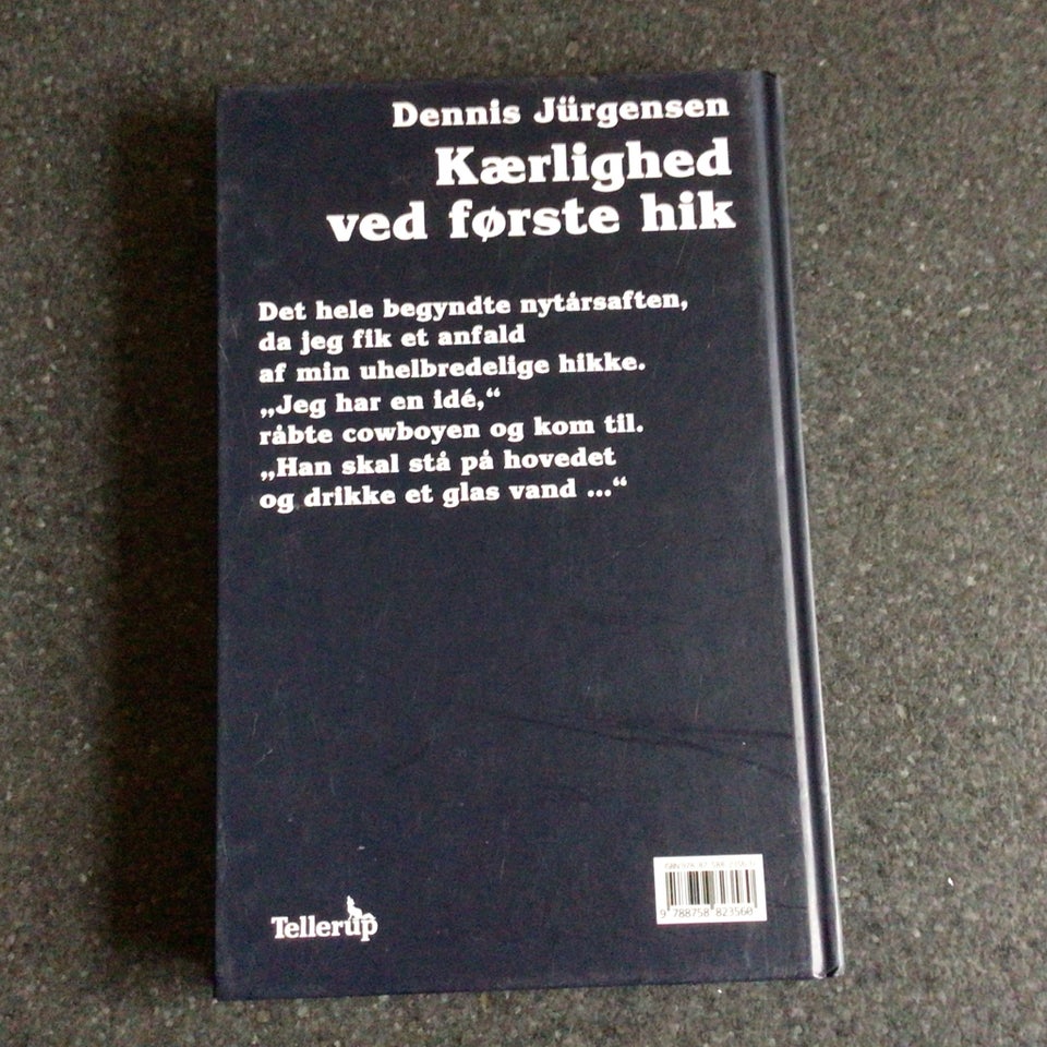 Kærlighed ved første hik, Dennis