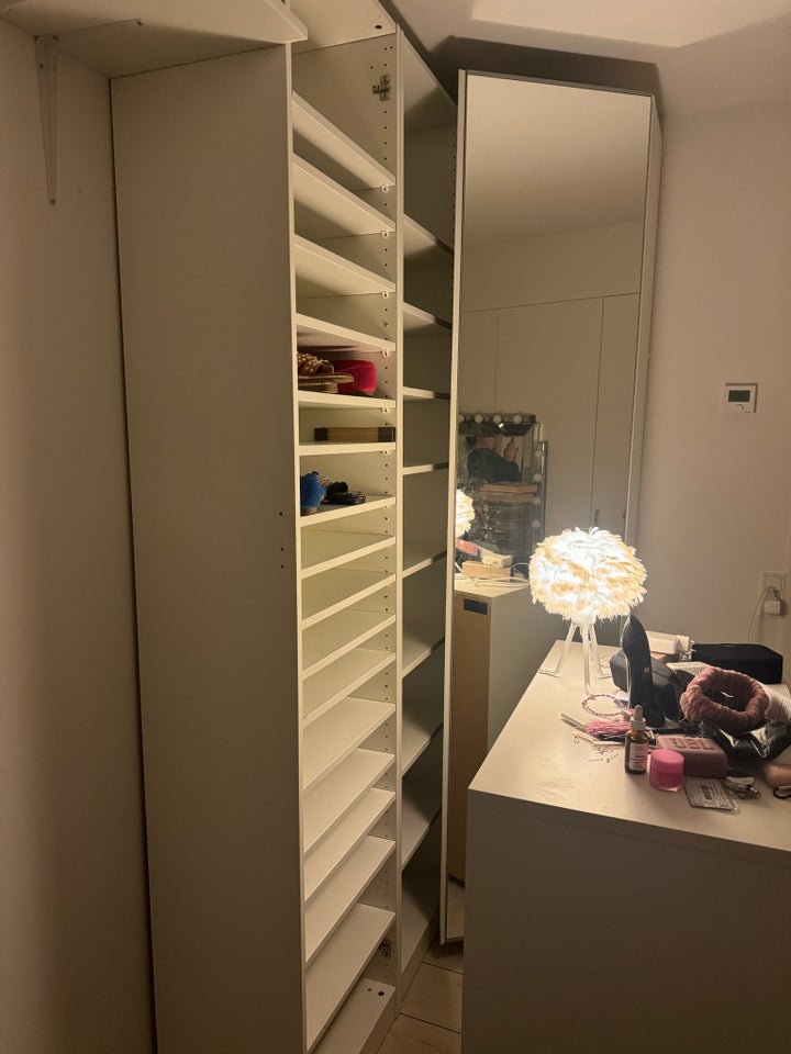 Garderobeskab Ikea pax d: 35 h: 236