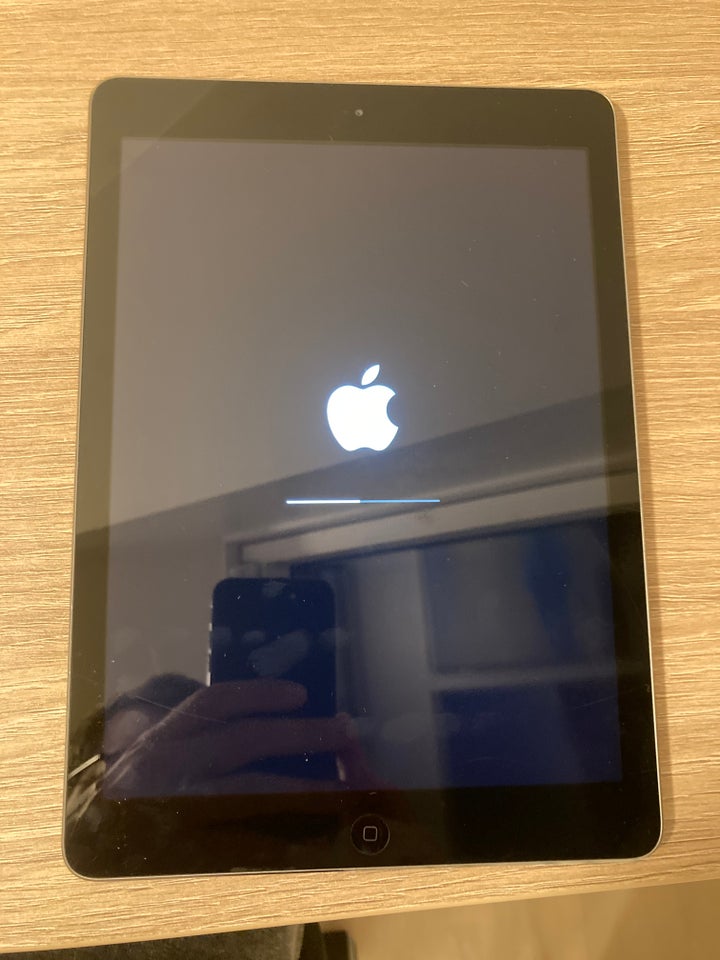 iPad Air 16 GB sort