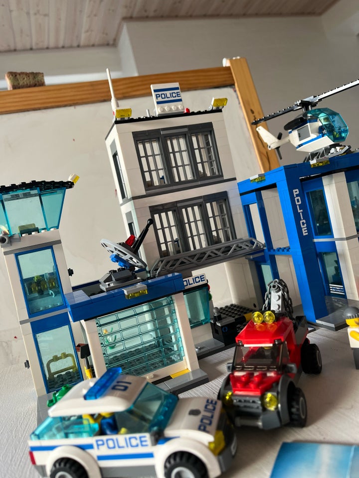 Lego City, Politistation