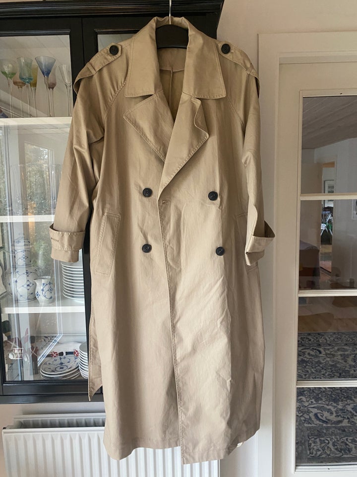 Andet, Trenchcoat , Zara