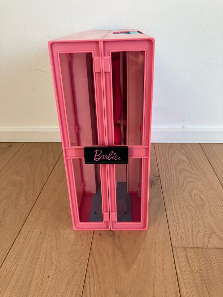 Barbie, Garderobe