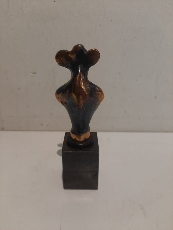 Bronze figur/vinprop STIIG