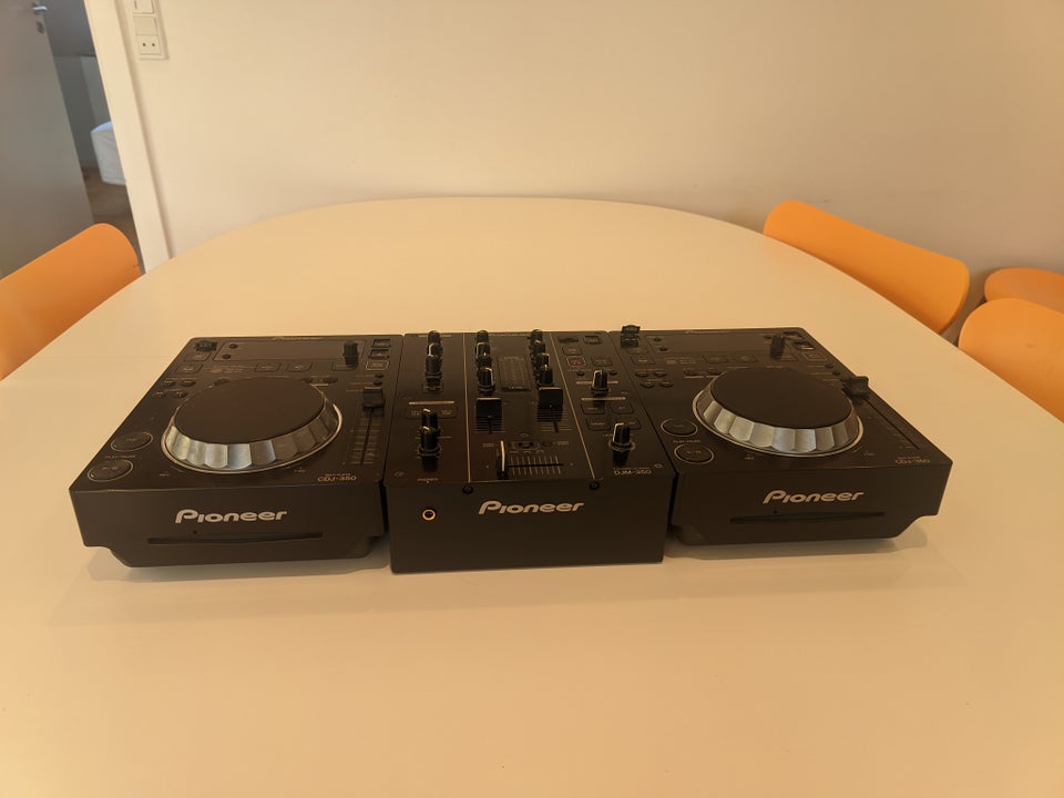 Mixerpult, PIONEER 2x CDJ 350 + DJM