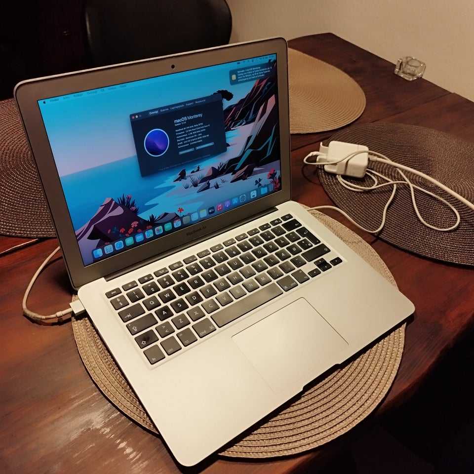 MacBook Air Early 2015 16 GHz