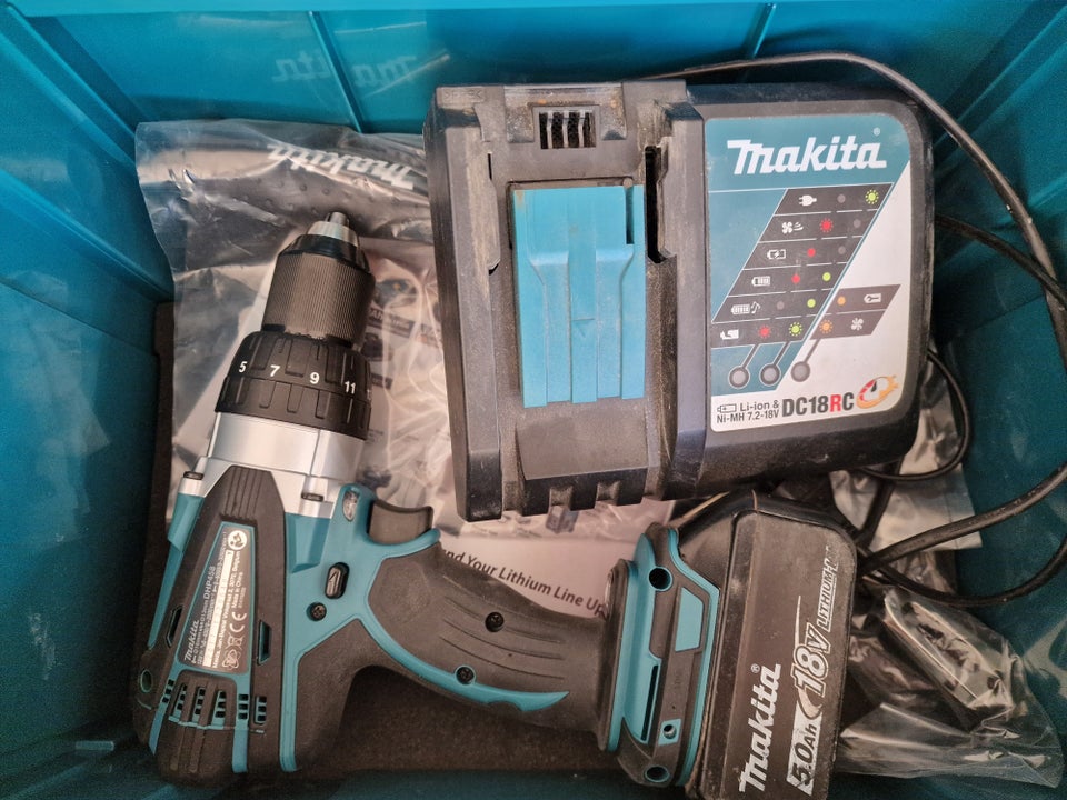 Slagboremaskine, Makita DHP458