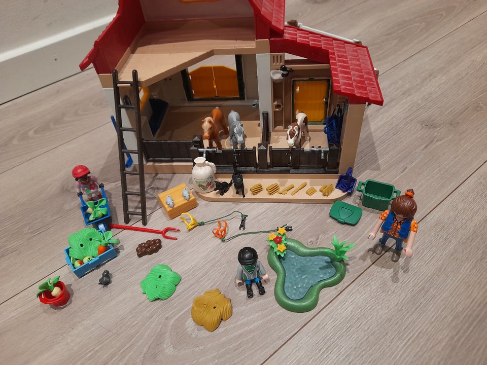 Bondegård, Playmobil