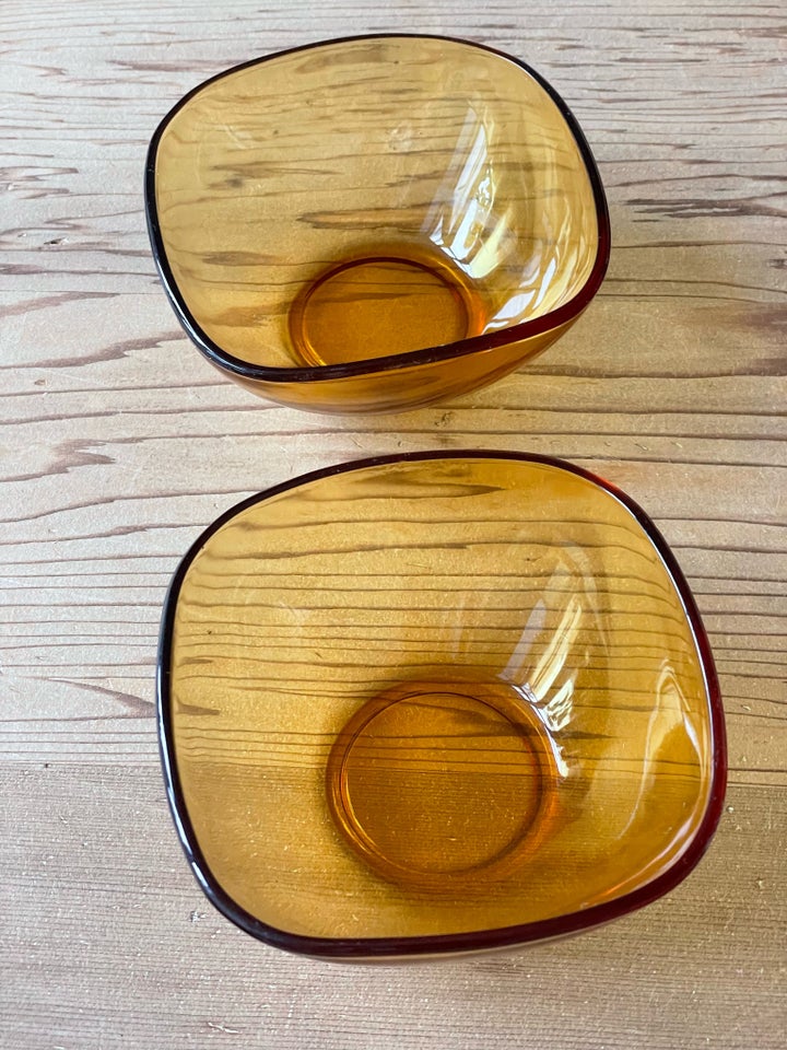 Glas, Skåle, Retro