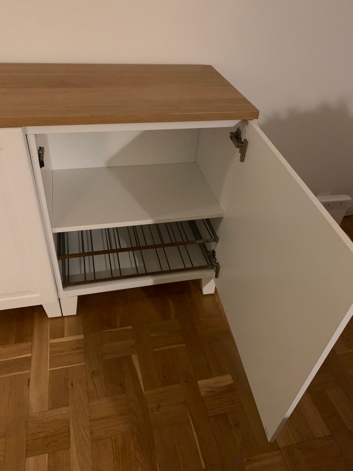 Vitrineskab, IKEA, b: 180 d: 42 h: 65