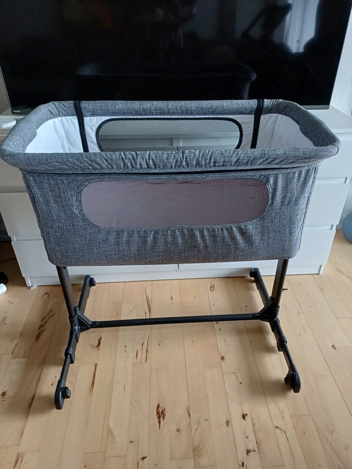 Vugge, Bedside crib