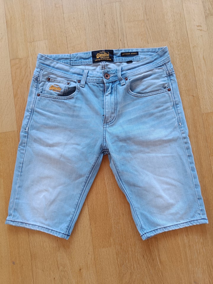 Shorts, Superdry, str. 32