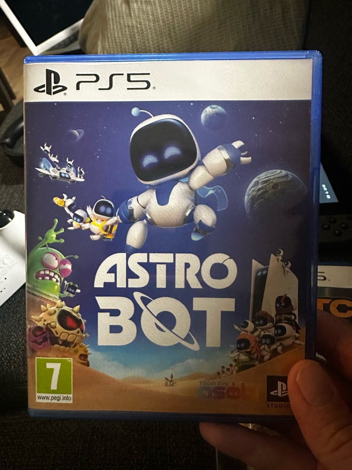 Astro Bot, PS5, adventure