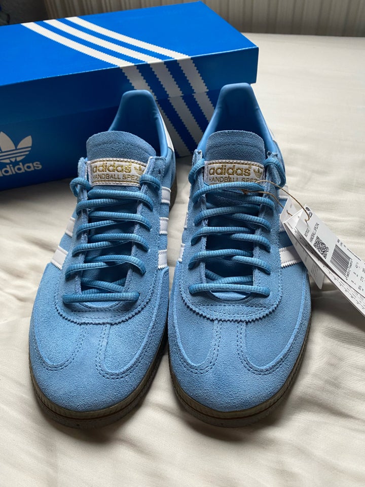 Sneakers, str. 40,5, Adidas