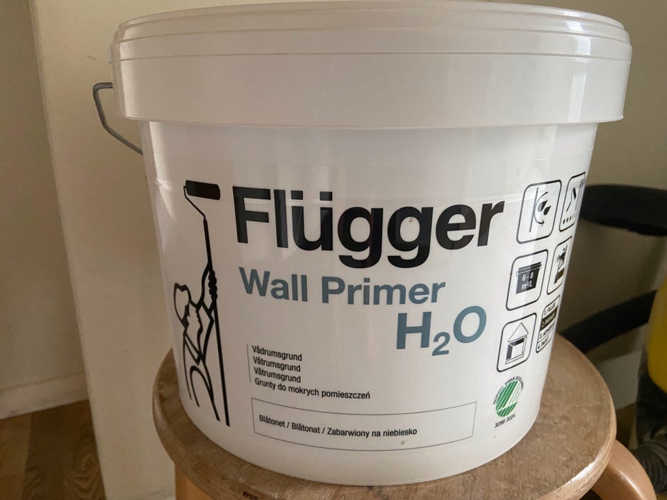 Vådrums primer Flügger Wall