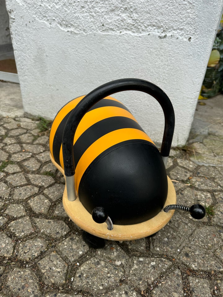 Gåvogn, Wheely bug bee