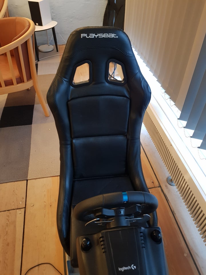 Andet, Anden konsol, Playseat