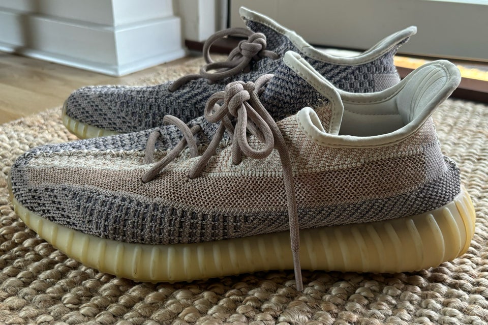 Velholdte Yeezy ash Pearl