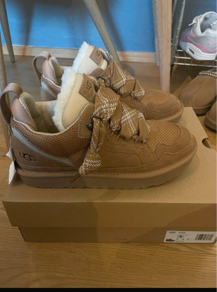 Sneakers, str. 40, UGG