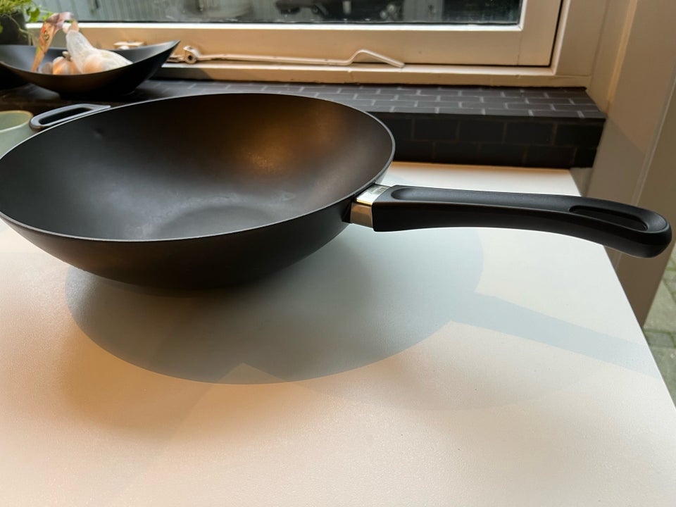 Wok, Scanpan classic