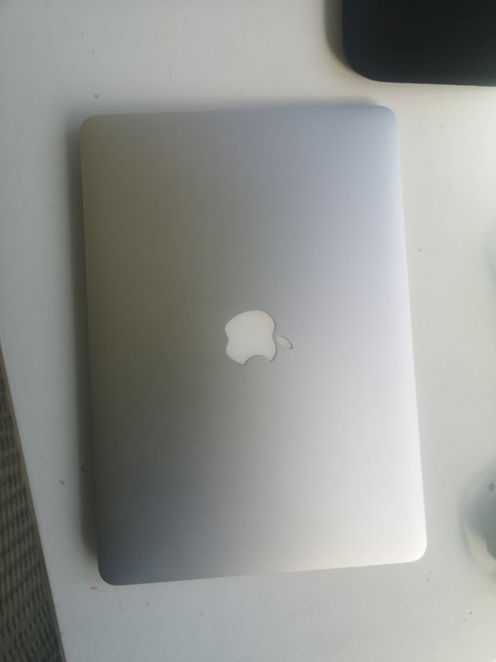 MacBook Air A1466 16GHz GHz