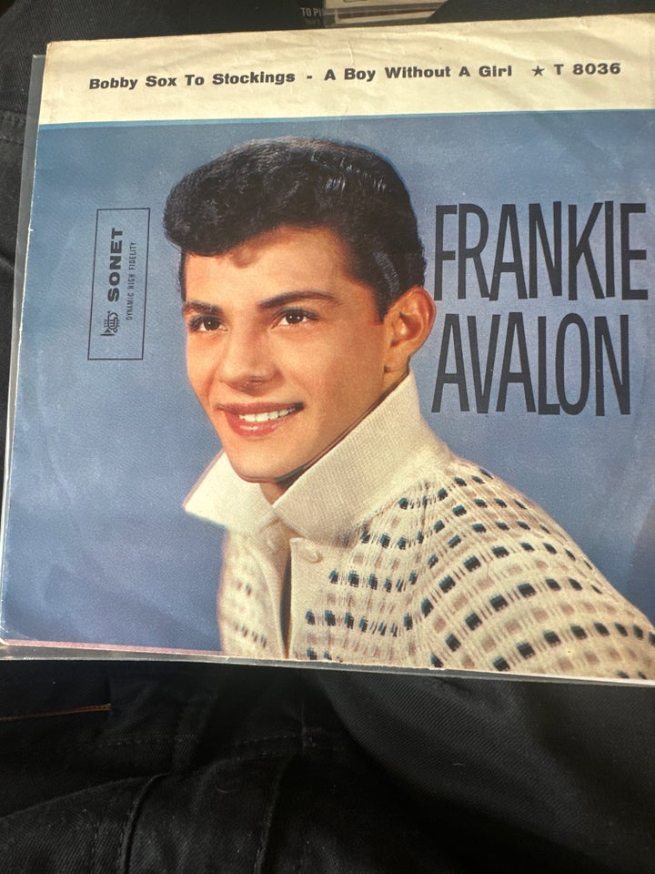 Single, Frankie Avalon